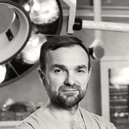 dr n. med. Piotr Dąbrowski, urolog